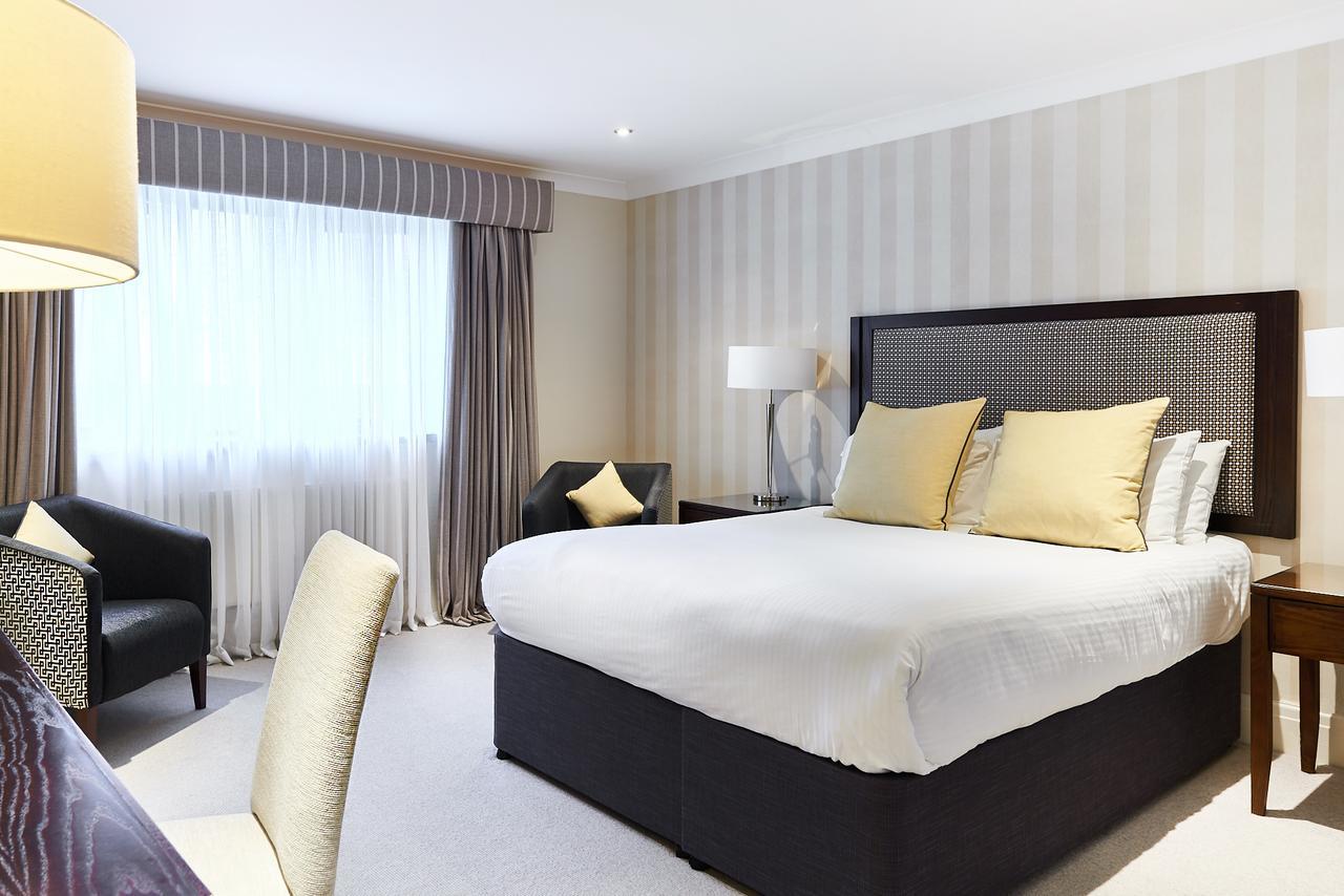 Wrightington Hotel & Health Club Wigan Exteriör bild